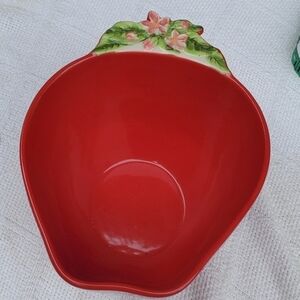 Temptations figural fruit bowl‎